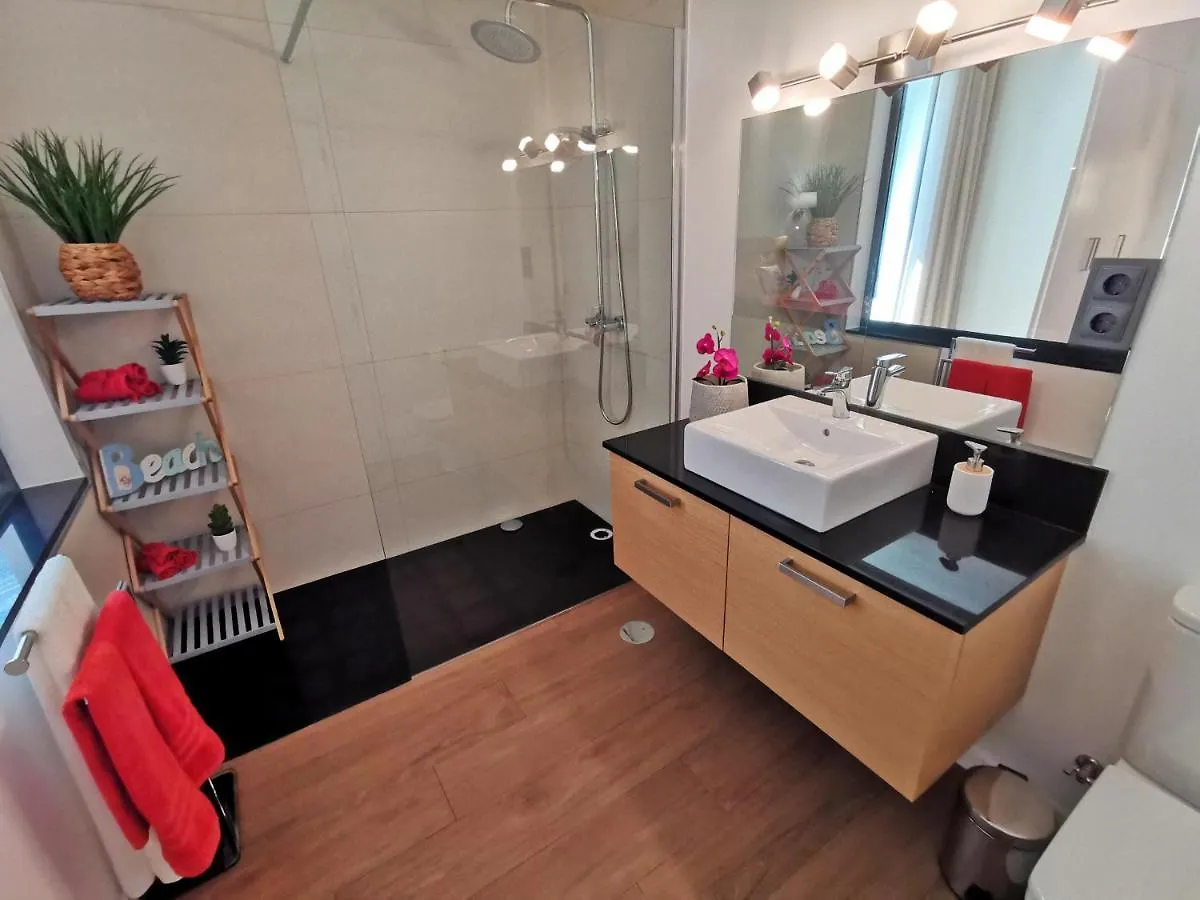 Apartment Charming Studios In Calheta Beach - Villa Esmeralda