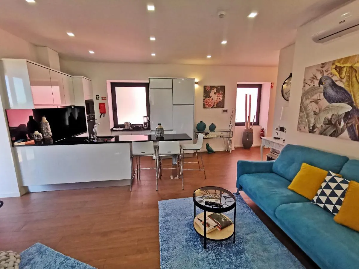 Charming Studios In Calheta Beach - Villa Esmeralda Portugal