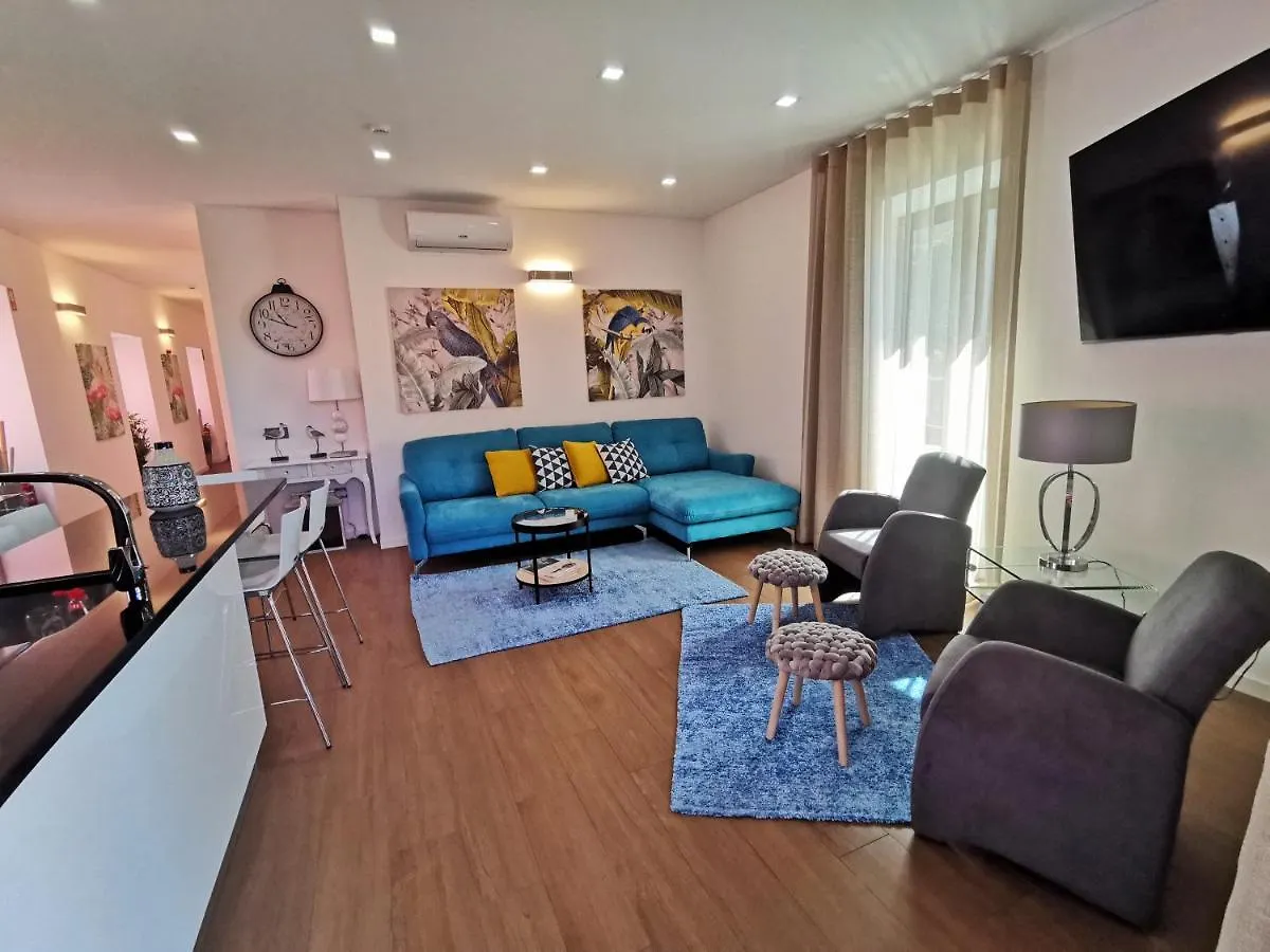 Charming Studios In Calheta Beach - Villa Esmeralda Apartment