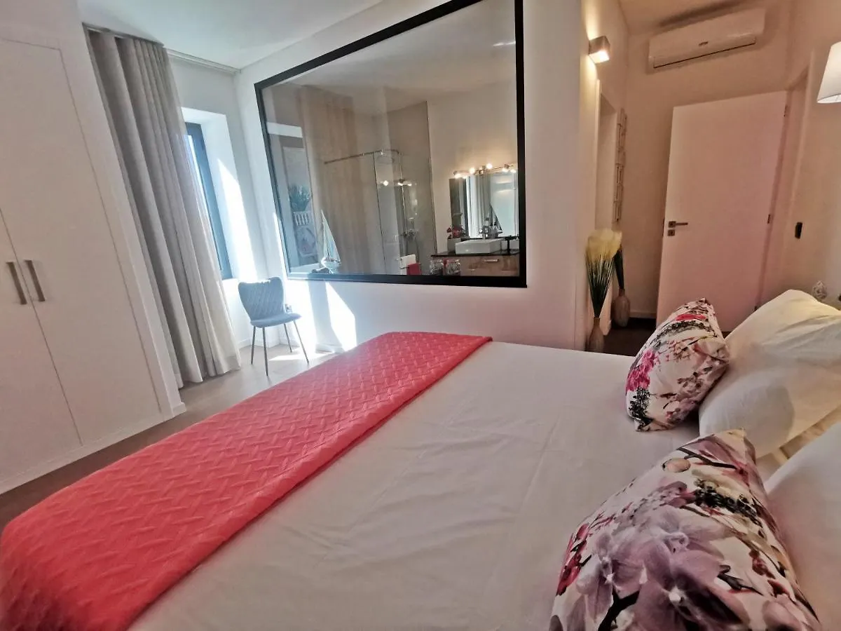 Apartment Charming Studios In Calheta Beach - Villa Esmeralda